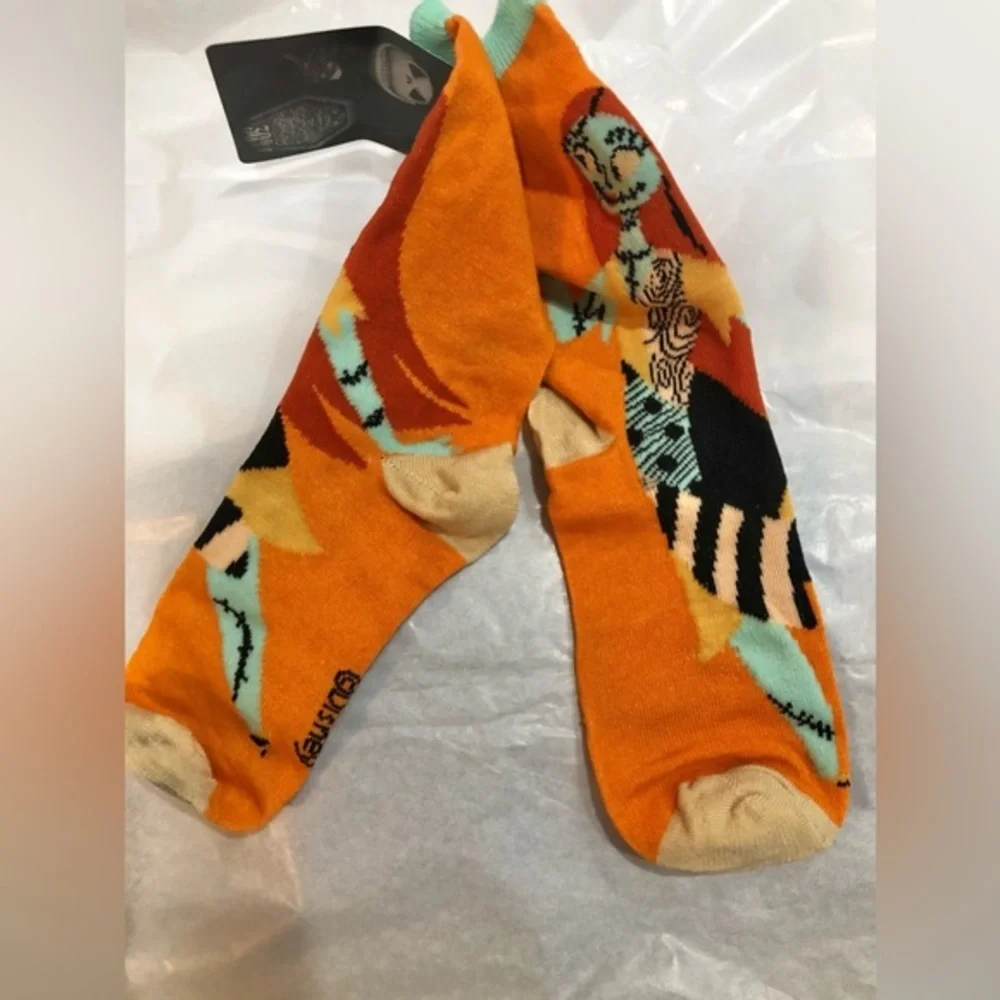 Disney’s‎ Tim Burton’s Nightmare on before Christmas orange halloween socks new